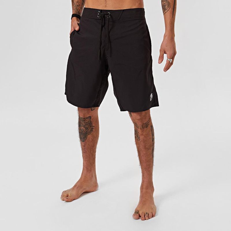 560058_PRETO_1.jpg